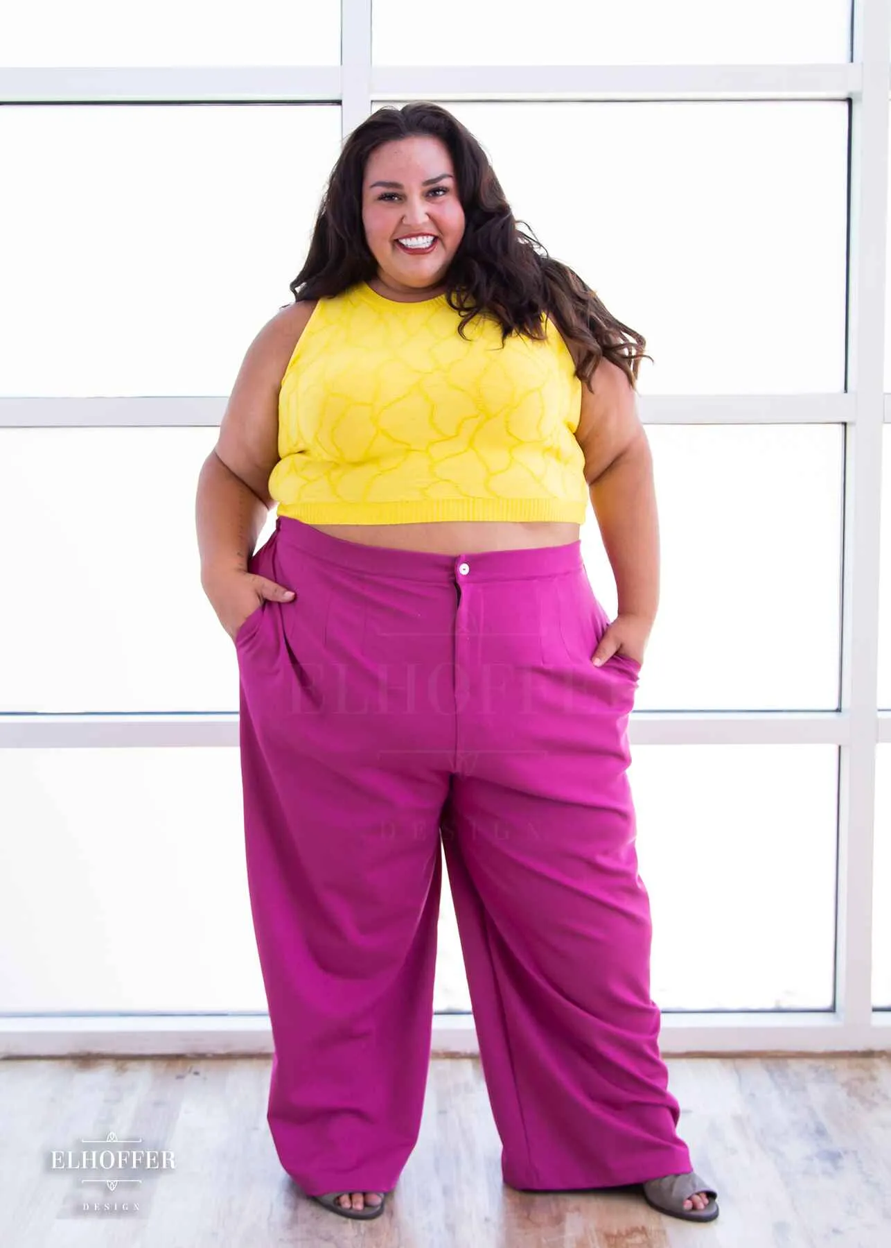 Essential Susan Crop Top - Butterfly Lemon