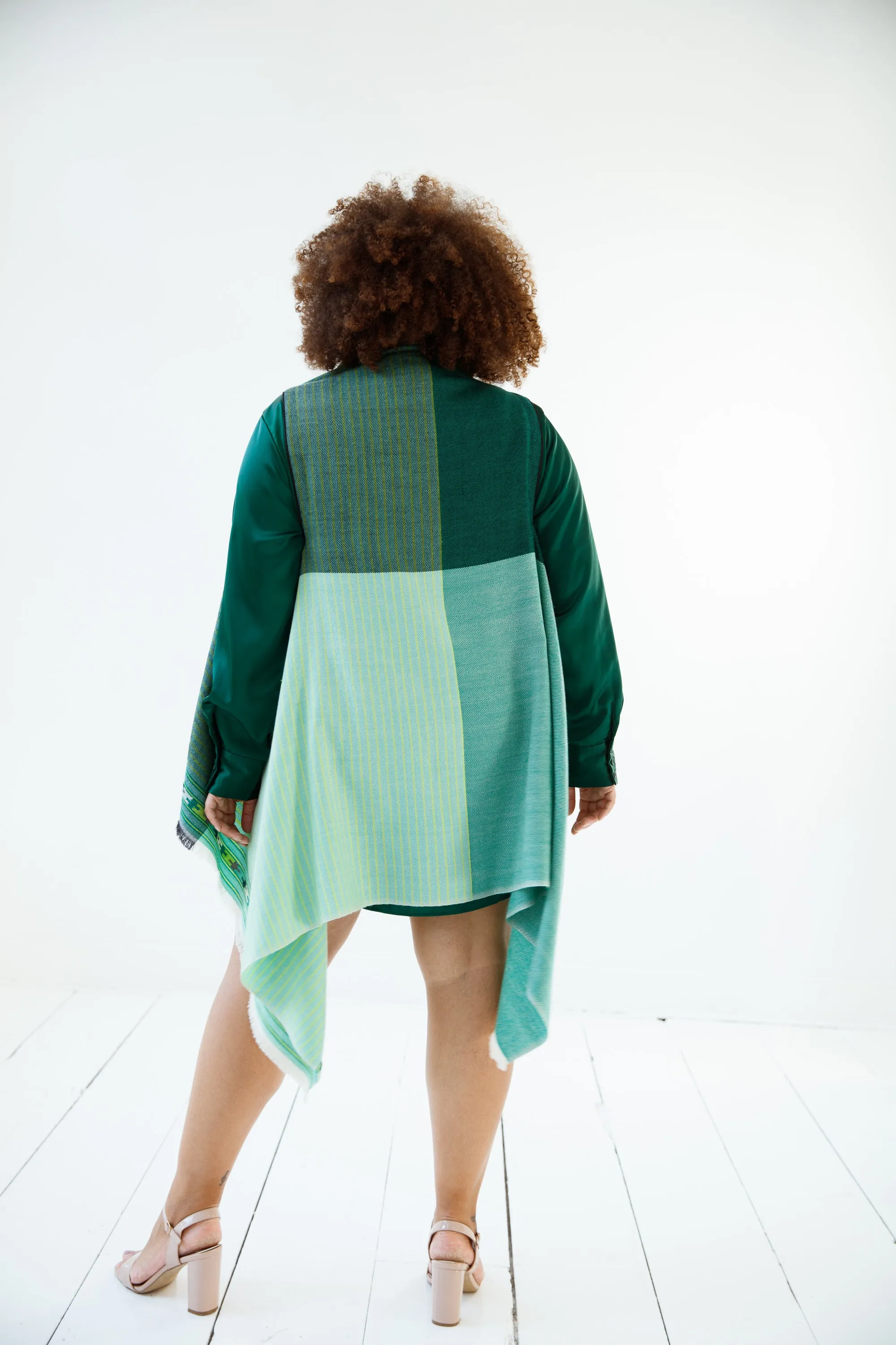 JULAHAS  Light Wool Cape Fusion Green Plus