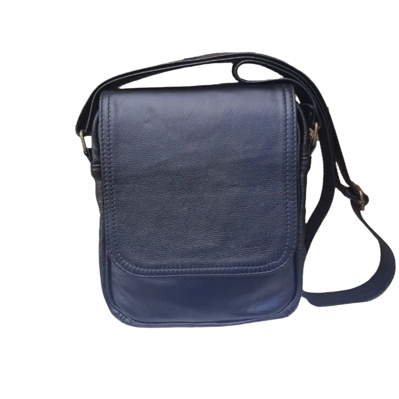 Messenger bag with flap small