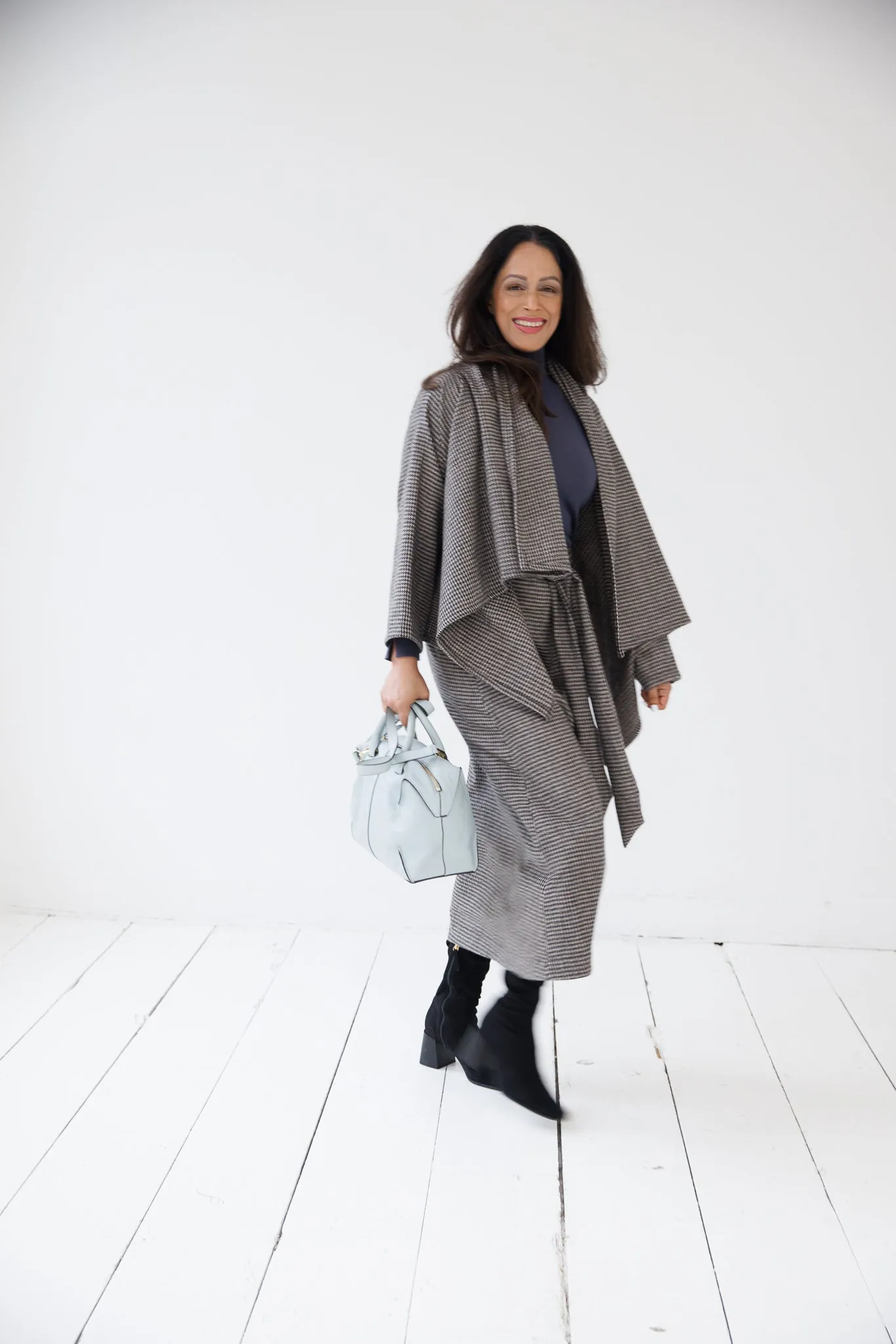 NEW! Short Wool Cape Coat Cocoon Black Neutral